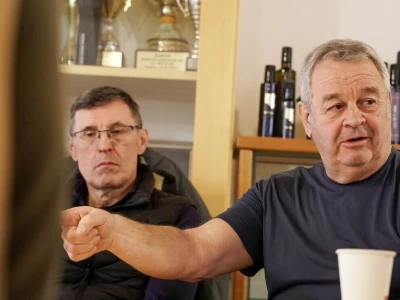 ULTRA VIRGIN: Zašto je dr. Ivica Vlatković svoj obiteljski objekat ustupio "dalmatinskoj djevici"?!