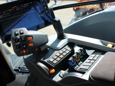 Valtra G serija Otok
