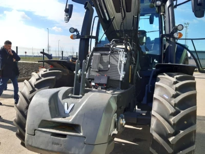 Valtra G serija Otok