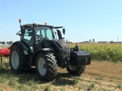 Valtra N 134