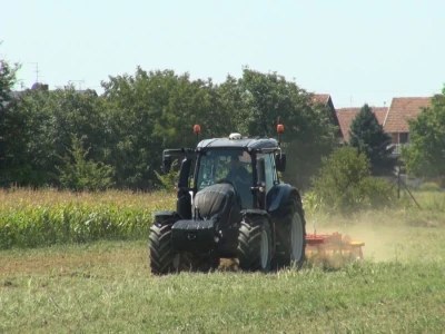 Valtra N 134