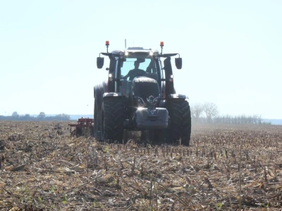 Valtra T234 Versi Smart Touch