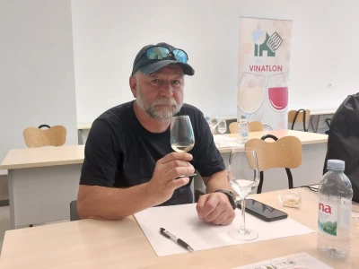 Novinarski vinski ocjenjivački tim ocijenio 18 graševina