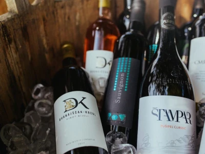 Vina DK