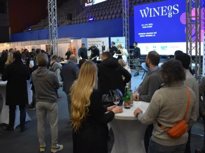WineOS 2023.