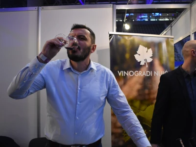 WineOS 2023.