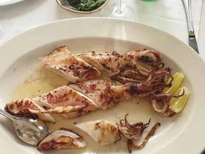Za i protiv: Treba li naplaćivati maslinovo ulje u restoranima?
