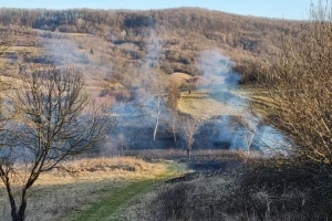 Krenuli požari po poljima - jučer izgorjelo šest hektara