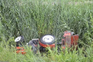 Prevrtanje traktora uzelo tri života, stradale baka i unuka (5) i 18-godišnjak