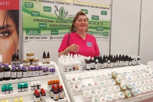 Bilje, znanje i ljubav: Deset godina OPG-a Katini lavandini iz Tenje