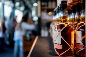 Viski najtraženije alkoholno piće u 2020. Od vina prednjači rosé