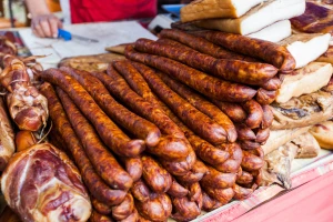 S tržišta opozvana češnjovka hrvatskog proizvođača