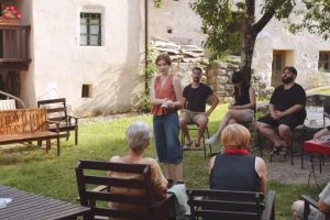 Smijeh ima katarzičan učinak, pogotovo ako je napeto u društvenim i političkim sferama