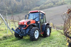 Specijalizirani traktor za vinograde i voćnjake - Goldoni Q110