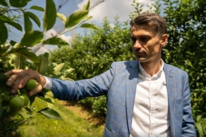 Uspješna tvrtka Rabo iz Baranje godišnje proizvede 6.000 tona jabuke i broji gotovo 100 zaposlenika