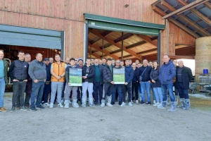 Mladi uzgajivači simentalskog goveda u posjetu slovenskim farmama - što su vidjeli?