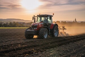 Massey Ferguson beskamatno na 3 godine!