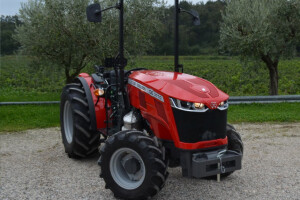 MF 3700 za zahtjevne potrebe voćara i vinogradara
