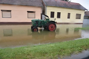 Poplavljene oranice i vrtovi u našičkom kraju