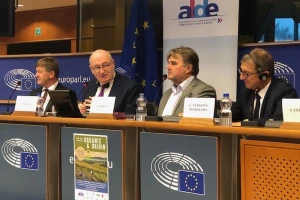 Eko poljoprivreda i proizvodnja hrane zaštićene oznakom zemljopisnog podrijetla - veće tržišne šanse i bolja zarada