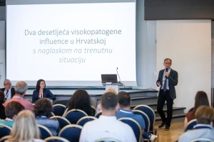 Cijepljenje peradi protiv ptičje gripe je skupo, a može dati i lažan osjećaj sigurnosti