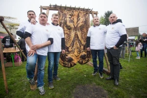 Princeza pušnice "natukla" 195 kilograma - Đuro dao najveću slaninu ikad!