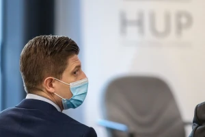 Niži PDV ili barem plutajuća stopa na gorivo? Evo što kaže ministar Marić