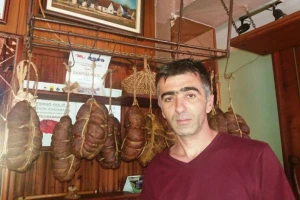 Već 20 godina proizvodi kulen od crne svinje