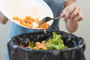U Europskoj uniji u 2022. bacilo se 132 kilograma hrane po stanovniku