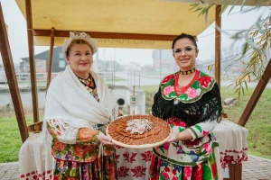 Predstavljen logotip "Izvorno iz Lonjskog polja“ - poveznica lokalne poljoprivrede i turizma