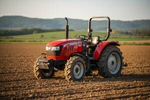 Traktor Dongfeng 904