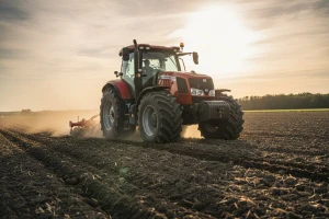 Traktor McCormick X6 LWB