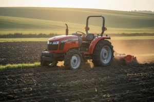Traktor Yanmar EF200M